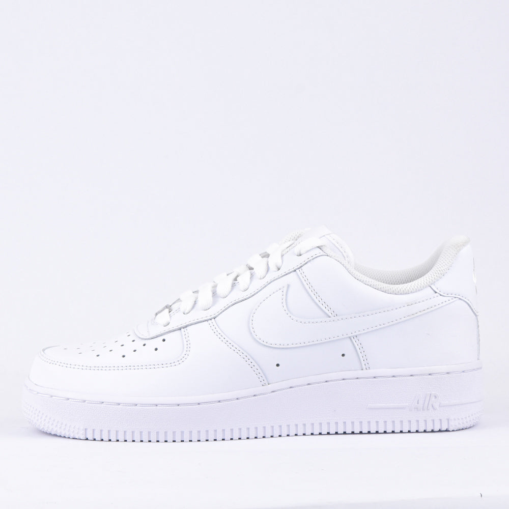 AIR FORCE I TRIPLE WHITE